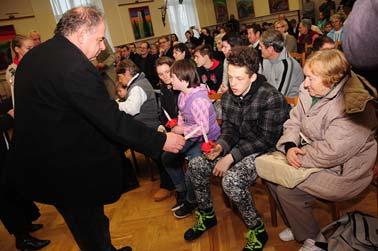 Ülő sor (balról jobbra): Bukva Csilla, Hunya Jolán,