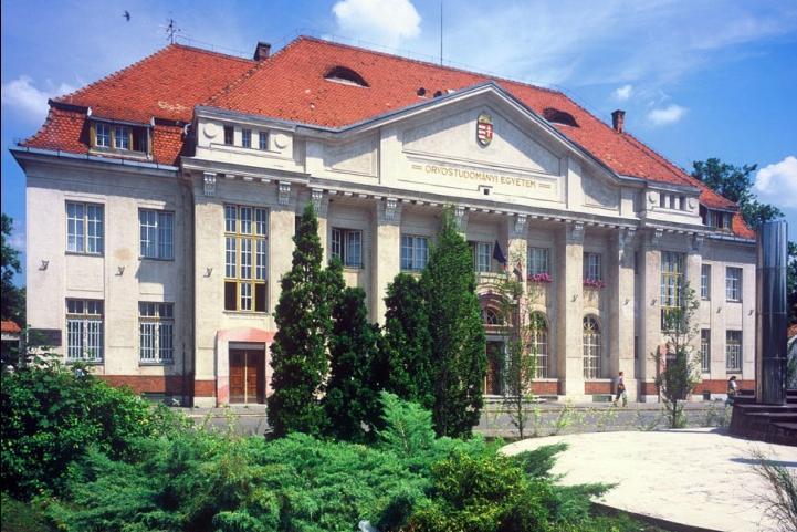 orvos- és egészségtudományi és társadalomtudomány képzési terület: Általános