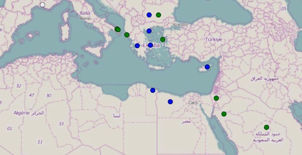 Balkán-félszigeten keresztül DK felé vonul, és valószínűsíthető a tavaszi hurokvonulás, amely során a szalakóták az Arab-félsziget felé kerülve térnek vissza a Kárpát-medencébe (2. ábra). 2.