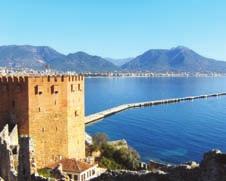 INFORMÁCIÓ AZ ÜDÜLŐHELYEKRŐL ALANYA - Antalyától kb. 130-140 km-re keletre fekszik. A Taurus -hegység öleli körbe Alanya városát, amely méltán népszerű nyaralóhely.
