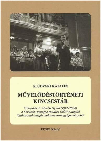 29.) középiskolai és egyetemi művészetpedagógia-tanár, karnagy, zenepedagógus. Zenei képzettségét autodidakta módon szerezte.
