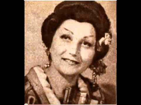 Puccini:Gianni Schicchi Lauretta szerepében operaénekes. Tanulmányait 1941 és 1947 között a budapesti Liszt Ferenc Zeneművészeti Főiskola ének szakán dr. Molnár Imre növendékeként végezte.