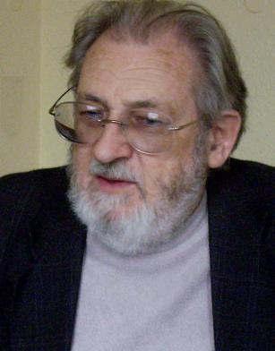 (A kép forrása: Hungarian Composers) (Fővárosi XI. kerületi Weiner Leó Állami Zeneiskola-zongoratanár); - Hergenrőder József (Szajk, 1937. I. 21.) ének-zenetanár, karnagy (1. sz.