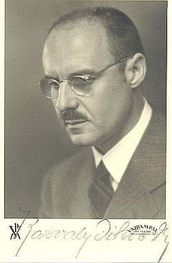 (A kép forrása: KomolyPortál) karnagy, tanár. 1924 1949 között vezette a Székesfővárosi Énekkart, mellyel Kodály Zoltán: Norvég leányok c. kórusművét mutatta be (1941. febr. 7.). 1934 1949 között a Liszt Ferenc Zeneművészeti Főiskolán tanított.