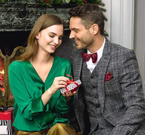 Women's Collection szett 3499,- BB ajakbalzsam + Volume Blast szempillaspirál + Eau de Toilette +
