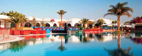Számos sportolási lehetőség várja az odalátogatókat. Fiataloknak, gyermekes családoknak ajánljuk. MERCURE HURGHADA**** A szálloda közvetlenül a tengerparton, kb.