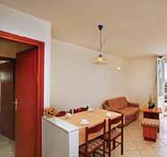 2+2-es Apartman: légkondicionáló TV telefon terasz Bungalow 3 vagy 4 személynek: