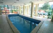 hiányt! Hotel Mena Palace**** A 2005-ben épült, 2014-ben felújított szálloda Napospart központi részén kb.