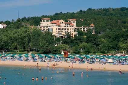 HOTEL BELLEVILLE**** Az épületkomplexum nyugodt, csendes természeti