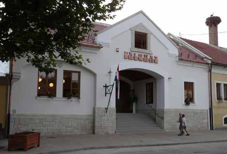 kapcsán történhet meg, ezt jelentette a Vándoriskolának a céhes rendszerén belüli lajtorjáját végigjárni.