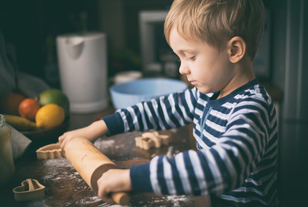 Awaiting the holidays Az ünnepi várakozás izgalma Baking school for the little ones 29. November, 2, 5, 6, 18, 19, 20, 21.