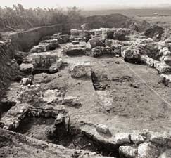 21 Az elpusztult templomról 60 évvel késôbb a következôket jegyezte fel Pesty Frigyes: a falu alatt van egy temetô mely neveztetik puszta templom helynek ezen hely a maí napon is; a Tekintetes Frater