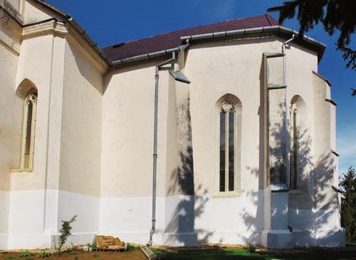 TISZASZENTMÁRTON, REFORMÁTUS TEMPLOM tainak, Losonci III. Dénes fiainak birtokában volt mind Zsurk, mind Szentmárton (possessiones Surk, Zenthmarton), s a két falu az 1332 1335.