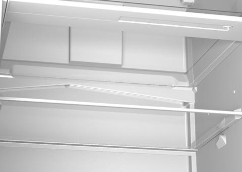 A hűtőszekrény belsejét hűtő panel alatt található egy vájat és egy nyílás, amelyen keresztül az elolvadt jégből keletkező víz folyik ki. A vájat és a nyílás eltömődhet.