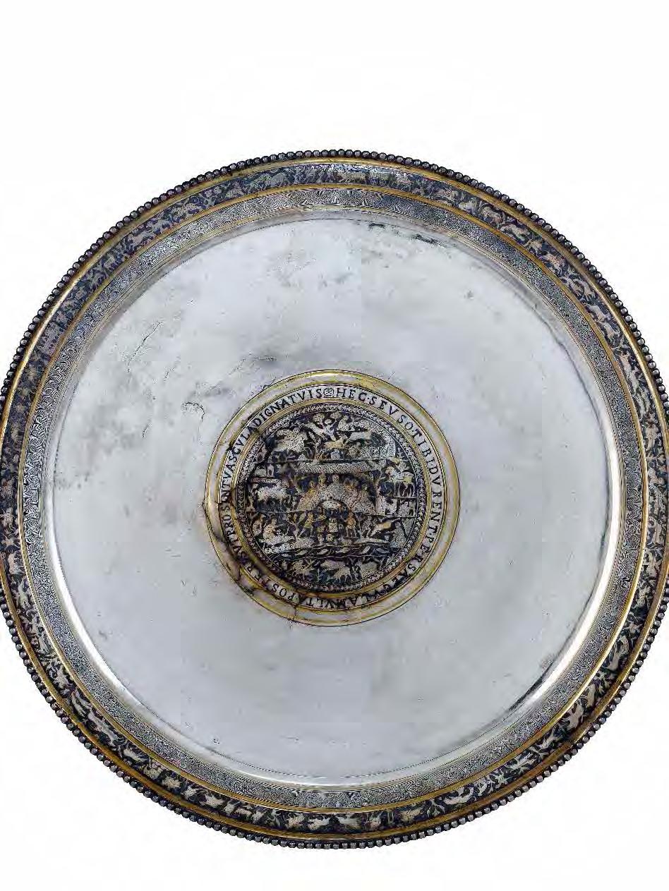 : 13,5 cm MNM Budapest, RR 2014.1.7. V.177 Vadásztál (Seuso-tál) Pontos lelőhelye még nincs azonosítva Ezüst, öntött, niellóberakással és aranyozással díszített M.: 3 cm; Átm.