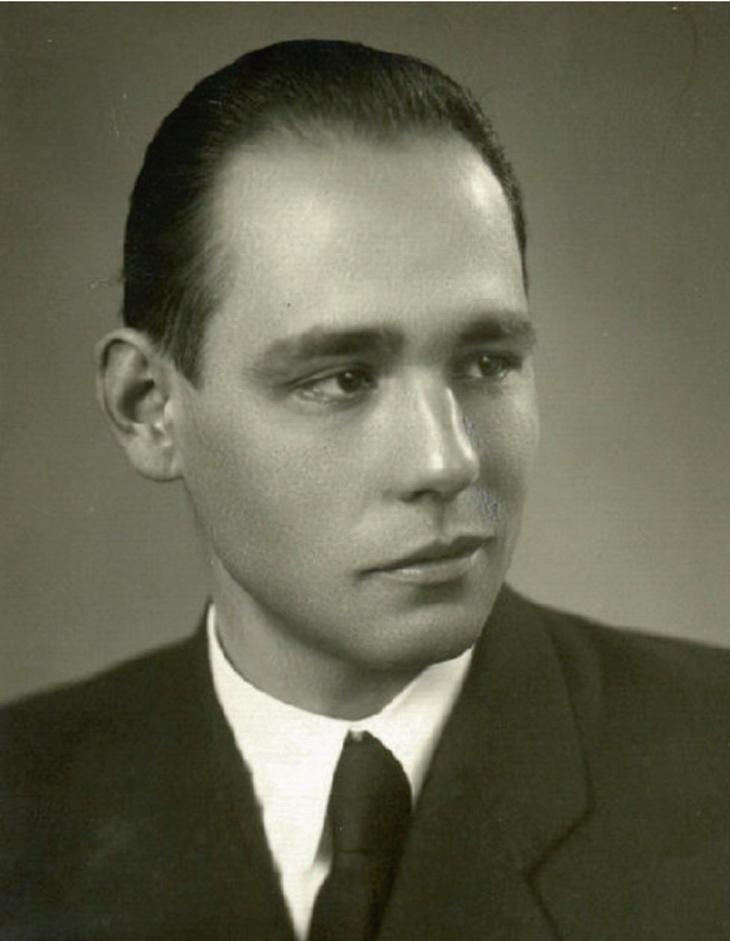 2015. február GYÓGYSZERÉSZET 99 Háznagy András (1913-1987) 1978-ban barátommal, Kóczián Géza (1942-1987) nagyatádi főgyógyszerésszel, neves etnobotani kussal látogatást tettünk Szegeden.