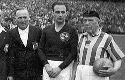 MŰEGYETEMI OLIMPIKONOK HAJÓS ALFRÉD (GUTTMAN ARNOLD) 1878-1955 Úszó, építészmérnök 1896 Athén, 1.hely 100m gyors és 1200m gyors Nem volt országos bajnok úszásban!