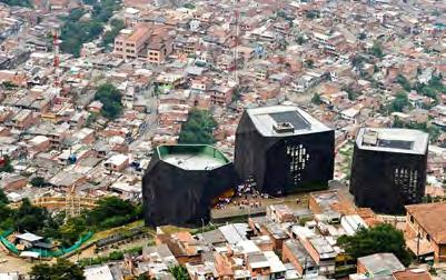7. Medellín, Biblioteca Espana 8. Medellín, mozgólépcső a favellában 9. Medellín, Metro Cabel elvet követik, hogy a problémás városrész helyére új, korszerű lakótelepek épülnek.