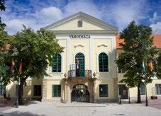 A visszajáró turisták sokasága igazolja, hogy Sátoraljaújhely közigazgatási, idegenforgalmi, kereskedelmi, egészségügyi, kulturális, oktatási központ, melyben az egyetemi hallgatók is otthon