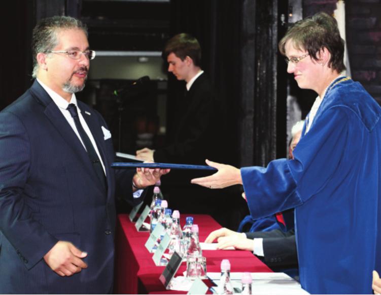 2004-ben posztgraduális egészségügyi közgazdász diplomát szerzett a Nyugat-Magyarországi Egyetemen. A Magyar Egészség-gazdaságtani Társaság alapító tagja.