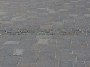 jelzőlámpa hangosítás stb.