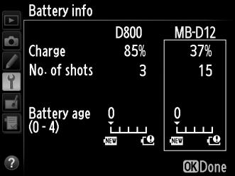 A Az MB-D12 elemtartó Az MB-D12 kijelzője a jobb oldalon látható. EN-EL18 akkumulátorok használata esetén a kijelző mutatja, ha kalibráció elvégzése szükséges.