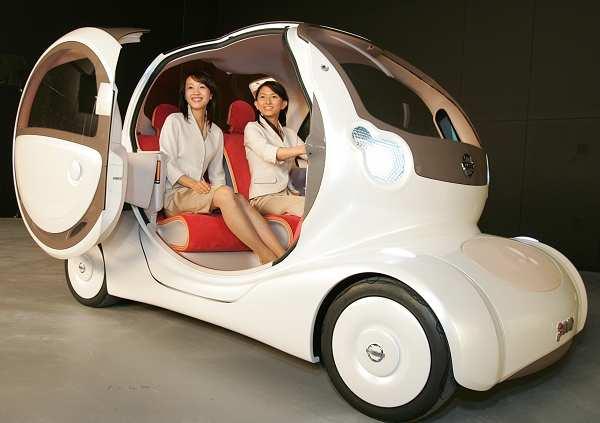 II. Elemzések Nissan Pivo (2005) Szintén háromszemélyes egy másik Nissan tanulmány, a Pivo.