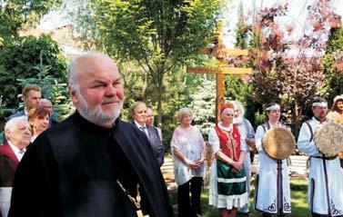 A szertartás alatta hódmezõvásárhelyi huszárok díszõrséget álltak Ṡzegeden, a Nemzeti Emlékkertben 2017.