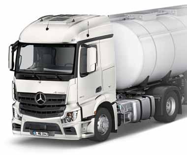 Motorváltozatok. Az Actros Loader nyergesvontatók 7,7 l hengerűrtartalom-kategóriájú Euro VI-os motorokkal rendelkeznek, 235 kw-tól (320 LE).
