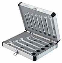 mm, E-lapos: 4 100 mm, keresztélű: PZ1 80 /PZ2 100 mm 1185075 Szerszámosláda 45-részes tartalmazza a