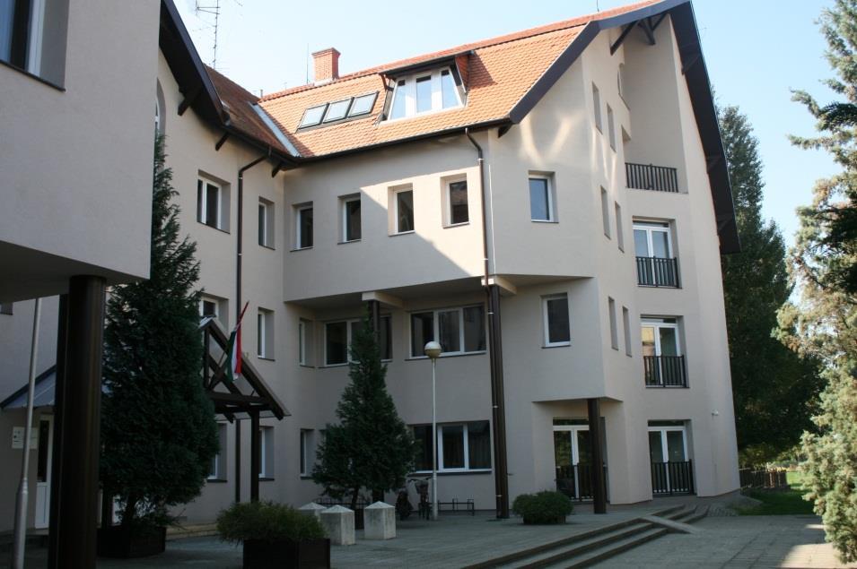 FELVÉTELI KÖVETELMÉNYEK A felvételi sorrendet az általános iskolai 7. osztály év végi és a 8. osztály félévi osztályzataiból képzett pontszámítás alapján határozzuk meg.