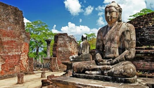Főbb látnivalók: Negombo Holland-kori tengerparti szállás Anuradhapura Sri Lanka első fővárosa A Szent Fügefa és a világhírű Samadhi Buddha megtekintése Mihintale templom Polonnaruwa a