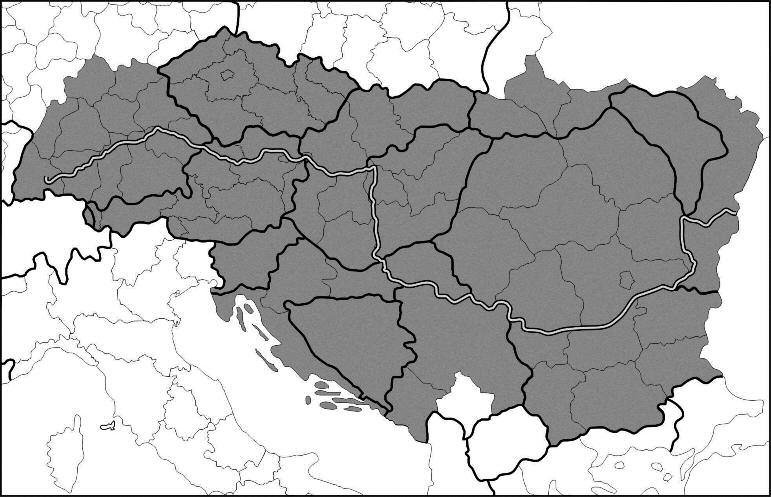 Földrajzi terek, térközösség-vállalások a Kárpát-medencében 61 A Kárpát-medence és a nagytáji együttműködés számára alapvető feladatokat, s egyben lehetőségeket jelent az EU Víz Keretirányelv