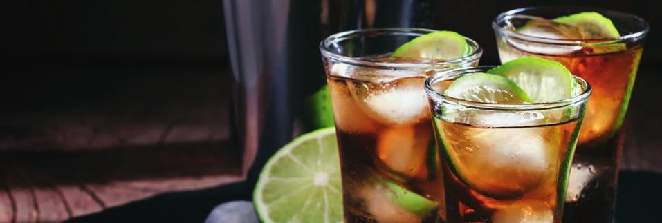 Italok Bacardi Carta Blanca rum alk.: 37,5% V/V 4 üveg vásárlása esetén ráadás 6 db pohár!