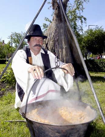 Every September, several hundred cooking teams enter the competition held in the Tiszaliget.