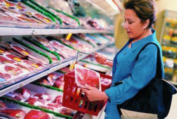 1000 mintás fogyasztói felmérés (Vida, 2012) A nők/fiatalok szerint a fehér húsok (hal, csirke, pulyka) egészségesebbek, míg a férfiak/idősebbek a vörös húsokat (sertés, marha) gondolják