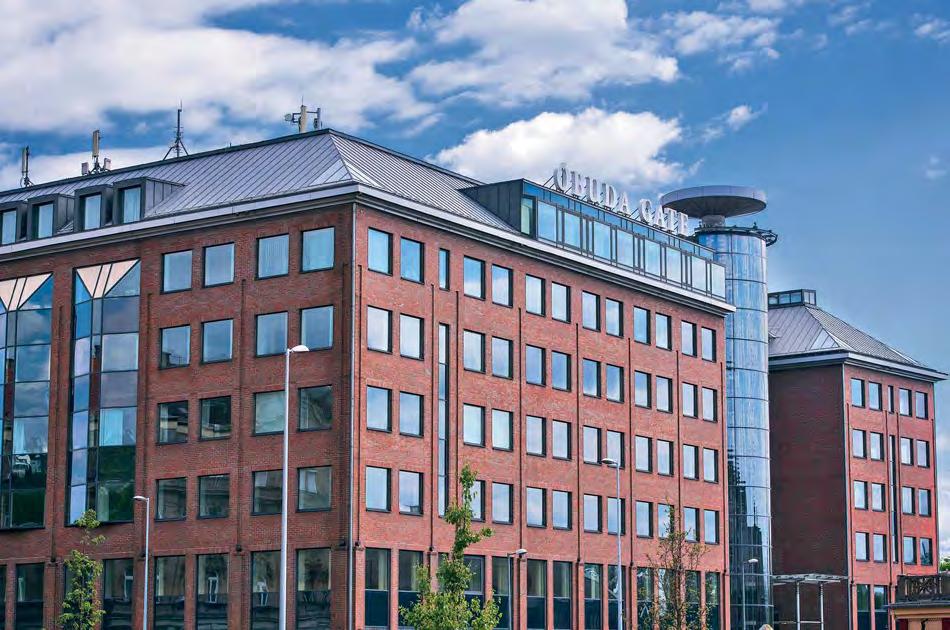 Modern technical standards ensure the optimal working environment in the class A of fice building on nearly 4, sq m. The office building designed in Scandinavian and Hungarian style was built in 2.