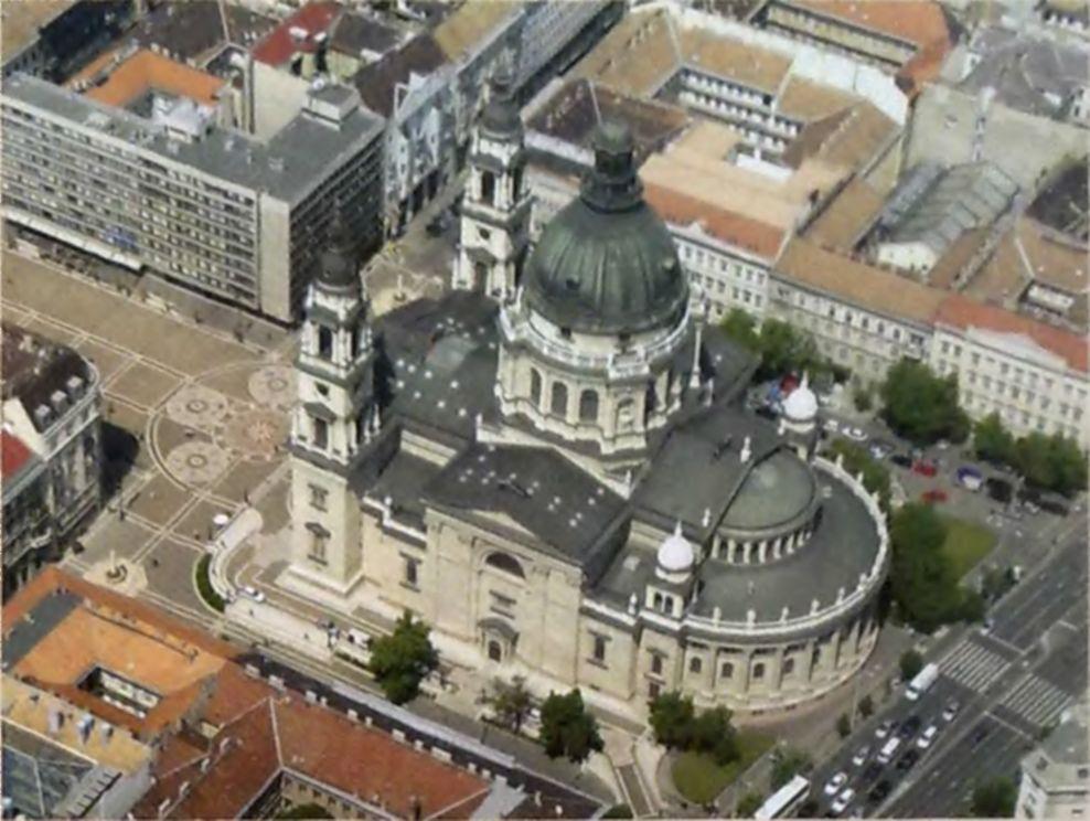 Az ilyen típusú helynév annak nyomán alakult ki, hogy a település templomának védőszentje Szent István király volt. A kultusznak a magyar határokon kívüli hatásáról tanúskodik, hogy III.
