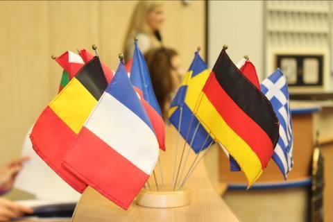 Kiadja: Nógrád Megyei Regionális Vállalkozásfejlesztési Alapítvány EUROPE DIRECT Információs Központ Nógrád megye 3100