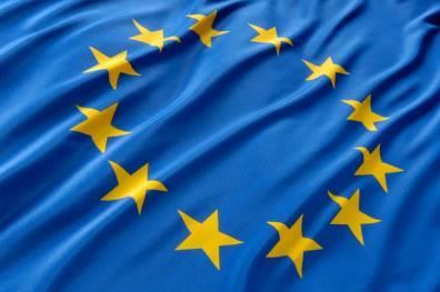 Az EU 10 prioritása: 1. Új lendület a foglalkoztatásnak, a növekedésnek és a beruházásoknak 2. Összekapcsolt digitális egységes piac 3. Ellenállóképes energiaunió és előretekintő éghajlatpolitika 4.