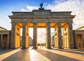 6 MUST-SEE CITIES Who said you should not travel in the fall or winter? The most exciting cities are waiting for you with unforgettable adventures even in the cooler seasons. Book today!