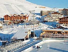 Szállásaink az 1850 m magasan fekvő Alpe d Huezben, az 1.600 m-en levő Auris en Oisansban és Oz En Oisansban valamint Vaujanyban találhatóak.