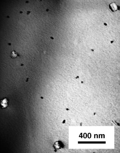 A gömb alakú szemcsék mérete @30 nm, míg a pálcikák szélessége @10-30 nm, a hosszuk @50-200 nm között változik. A 4.47.