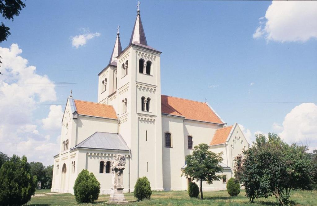 alapító: