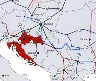 52 ábra: Nemzetközi közúti korridorok térképe (forrás: Melléklet 1 a Közlekedési fejlesztési stratégiához) A horvát közúti infrastruktúra az említett korridorokon a következő autópálya hálózatból
