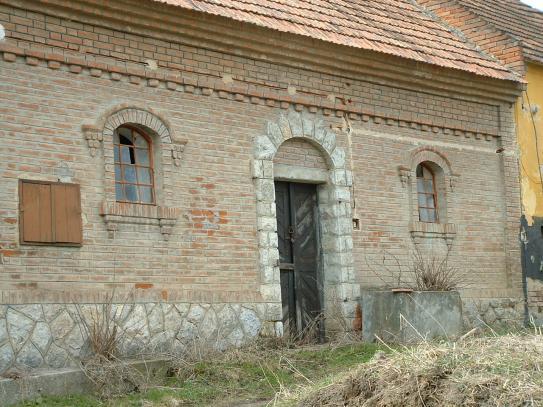 Helyi jelentőségű építészeti értékek Kossuth L. u. 29. szám, 81 hrsz.