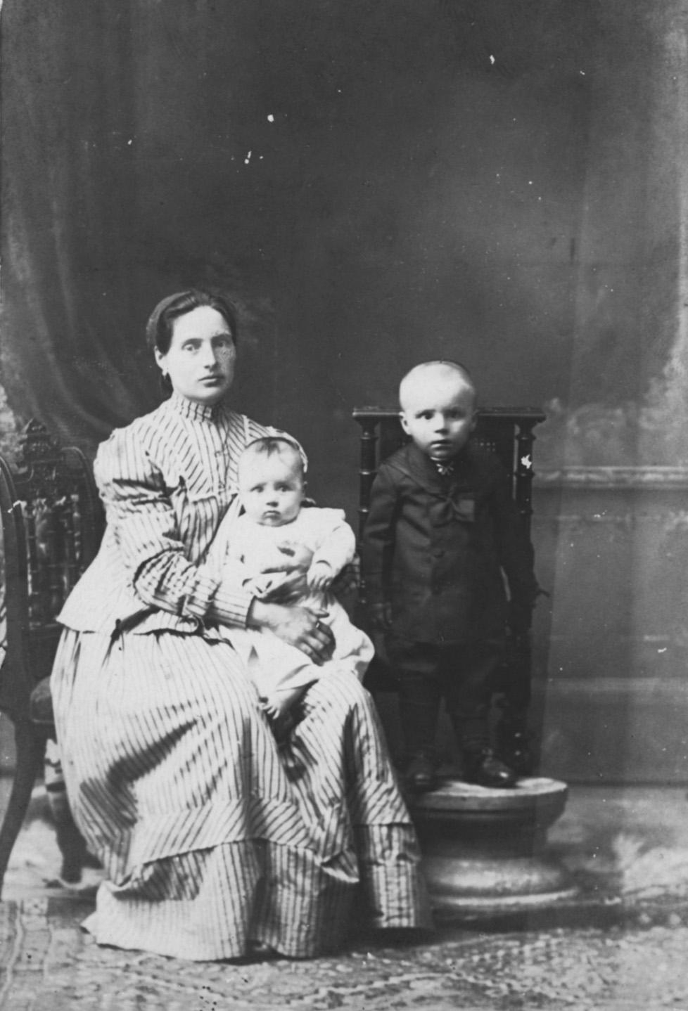 27. Somosi Pál * 1881, Temerin Szülők: Somosi Pál és Surján Rozália Tószegi Julianna, 1905. 05. 22.