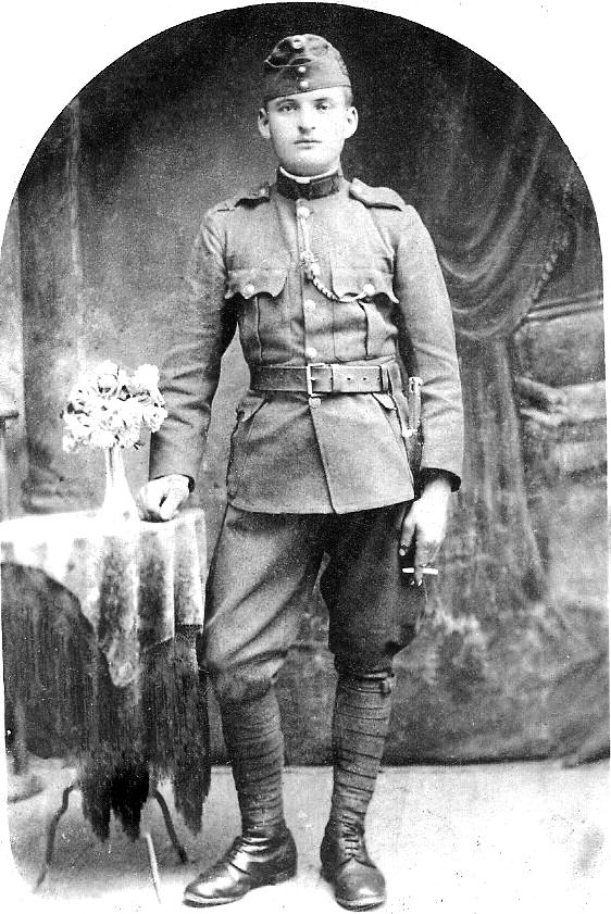 Károly (1922 
