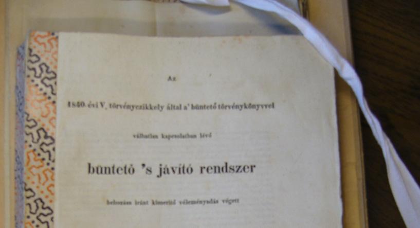 Az 1843. évi javaslat Az anyagi jogi plánum A bűntettekről és büntetésekről 295 1840: kodifikációs deputáció felállítása; Általános Különös rész Tv.