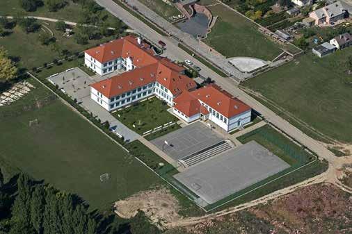 6. Részletes ajánlások EltérÔ karakterû területenként Északi településkapu Az északi településkapu Balatonalmádi még kiforratlan, átalakulás előtt álló területe, amelynek meghatározó szerepe van a